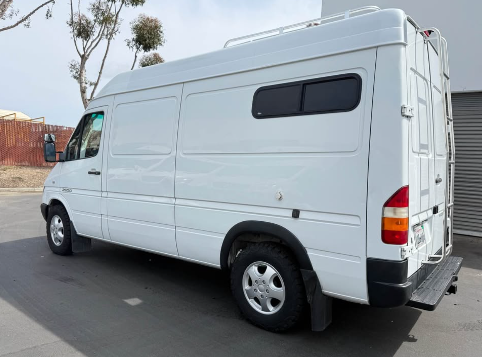 2005 Dodge/Mercedes-Benz Sprinter – 140” High Roof, Camper Conversion