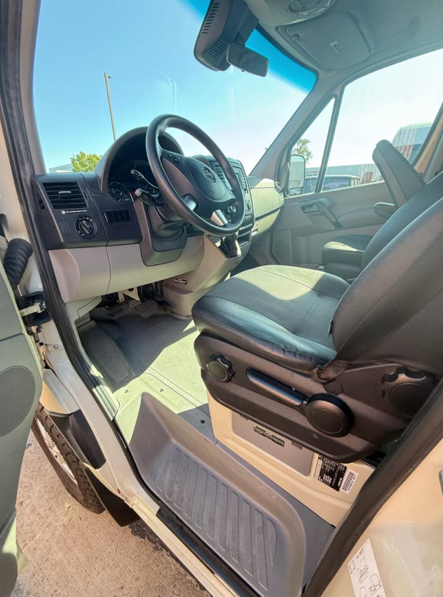 2017 Mercedes-Benz Sprinter 2500 Crew – 4x4 High Roof, Fully Loaded