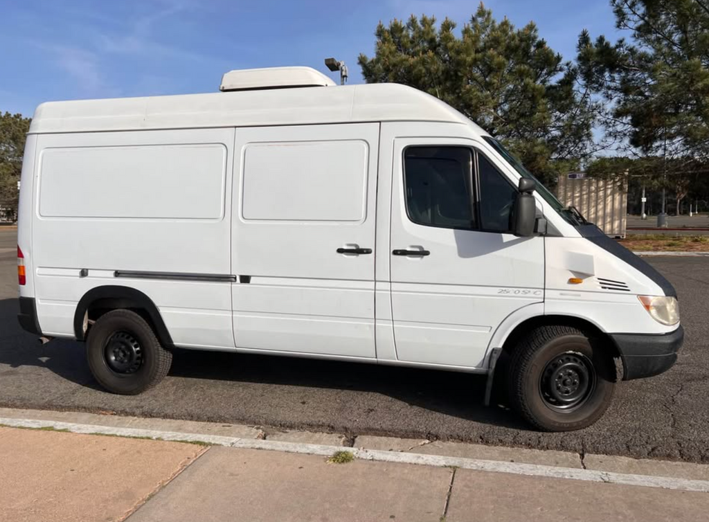 2003 Freightliner/Dodge Sprinter 2500