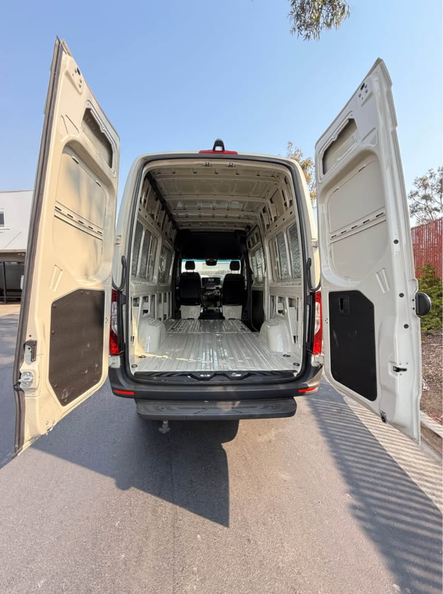2023 Mercedes-Benz Sprinter AWD – High Roof, Fully Loaded, Like New