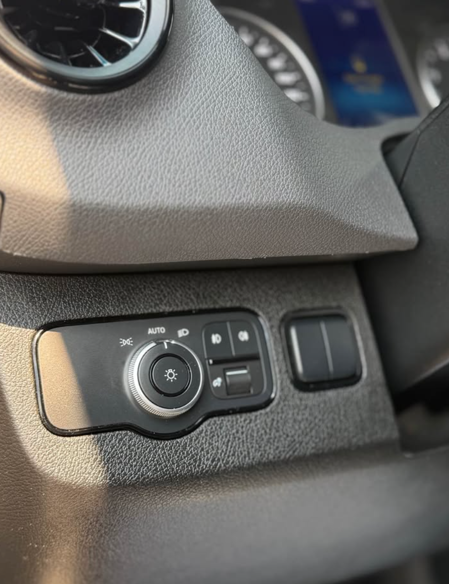 2023 Mercedes-Benz Sprinter AWD – High Roof, Fully Loaded, Like New