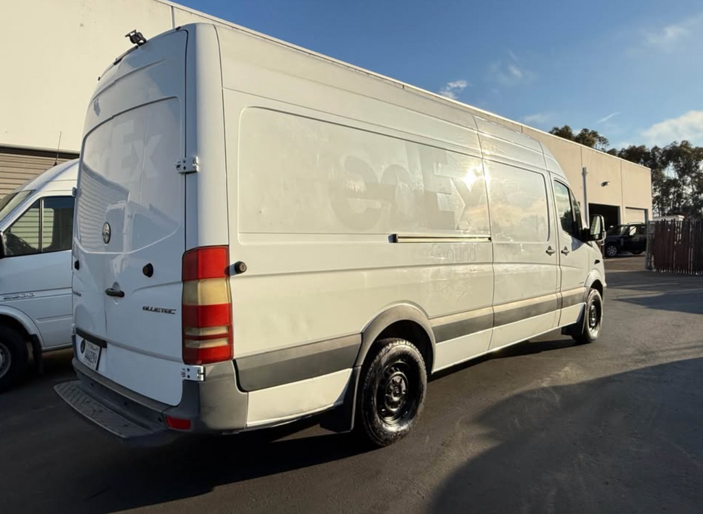 2014 Freightliner/Mercedes-Benz Sprinter – 170” High Roof, Dealer Serviced