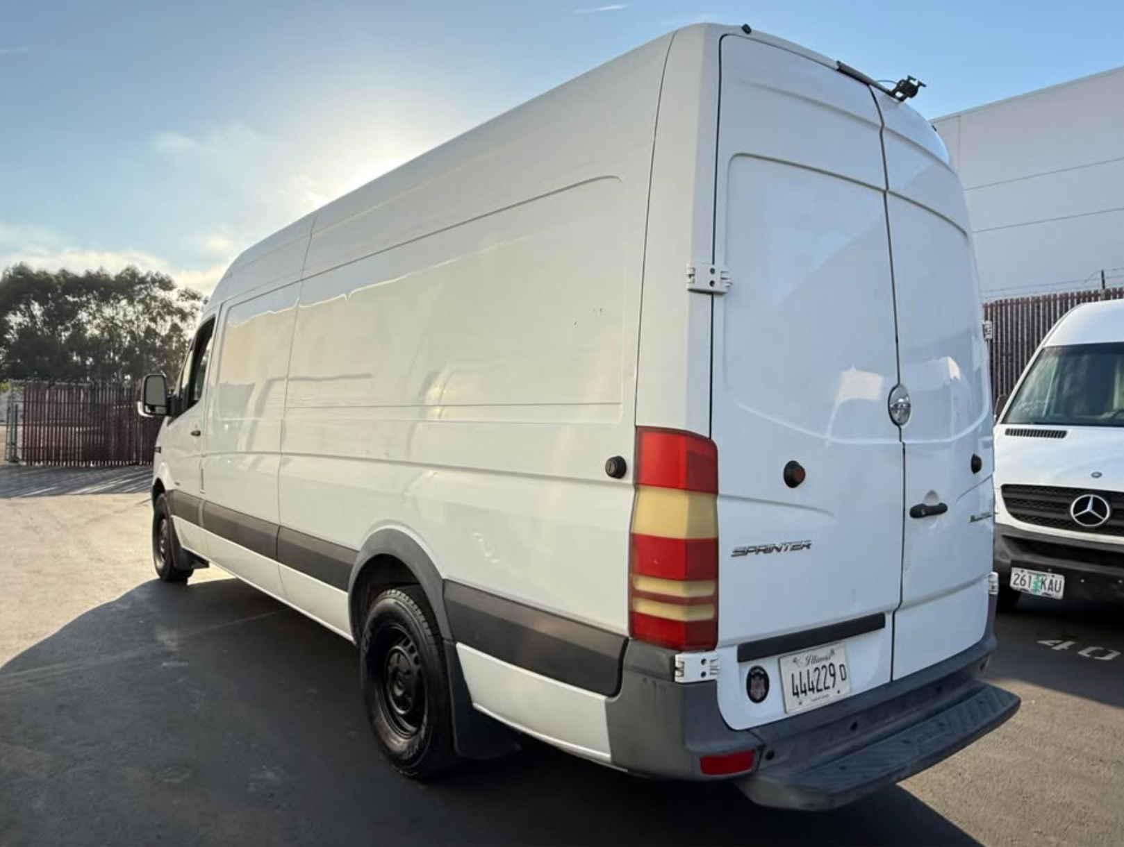 2014 Freightliner/Mercedes-Benz Sprinter – 170” High Roof, Dealer Serviced