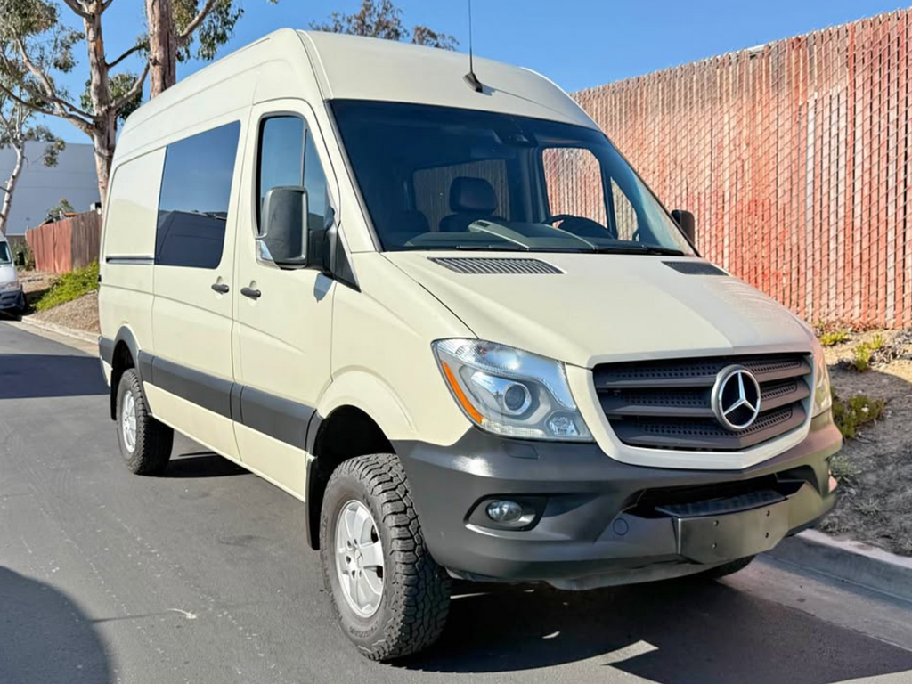 2017 Mercedes-Benz Sprinter 2500 Crew – 4x4 High Roof, Fully Loaded